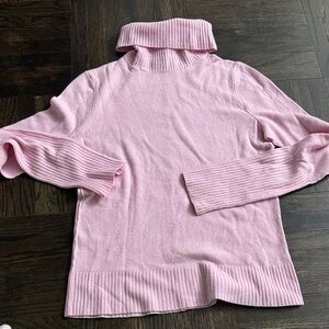 Used Aqua Pink Cashmere Turtleneck Sweater Pullover Size XS